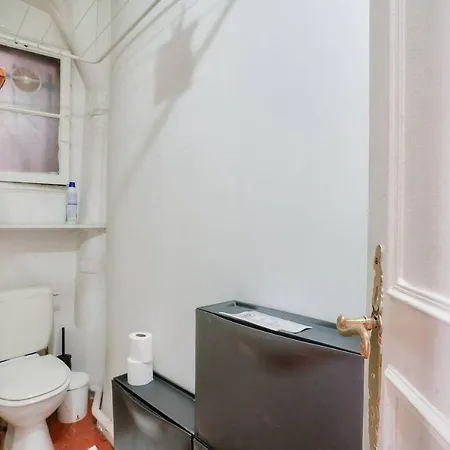 Spcaious 1bed Flat Next To Metro Apartman Párizs